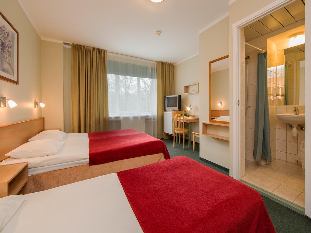 Arabella Hotel Kuressaare Exterior photo